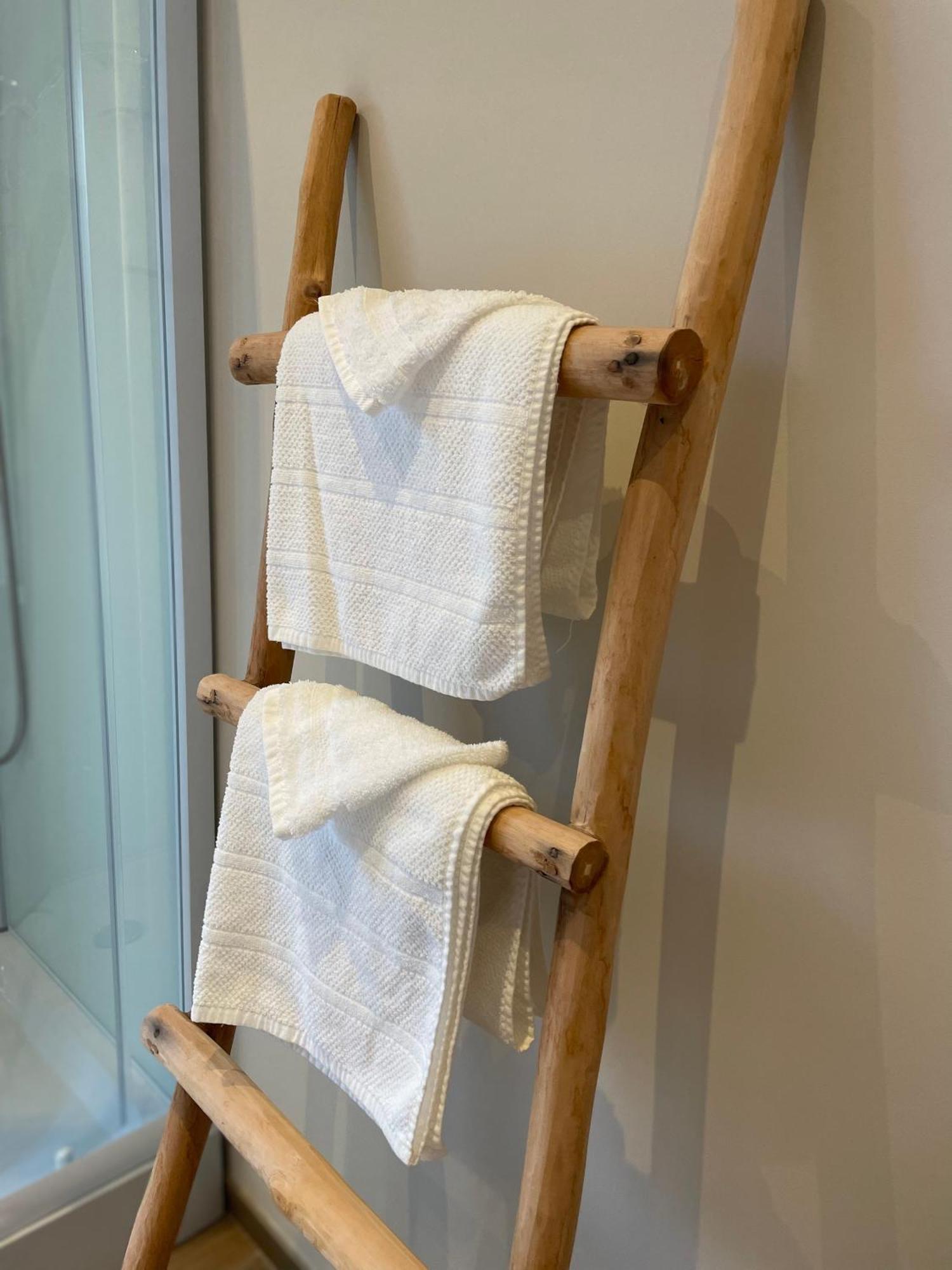 La Petite Halte Bed & Breakfast Comines-Warneton Eksteriør bilde